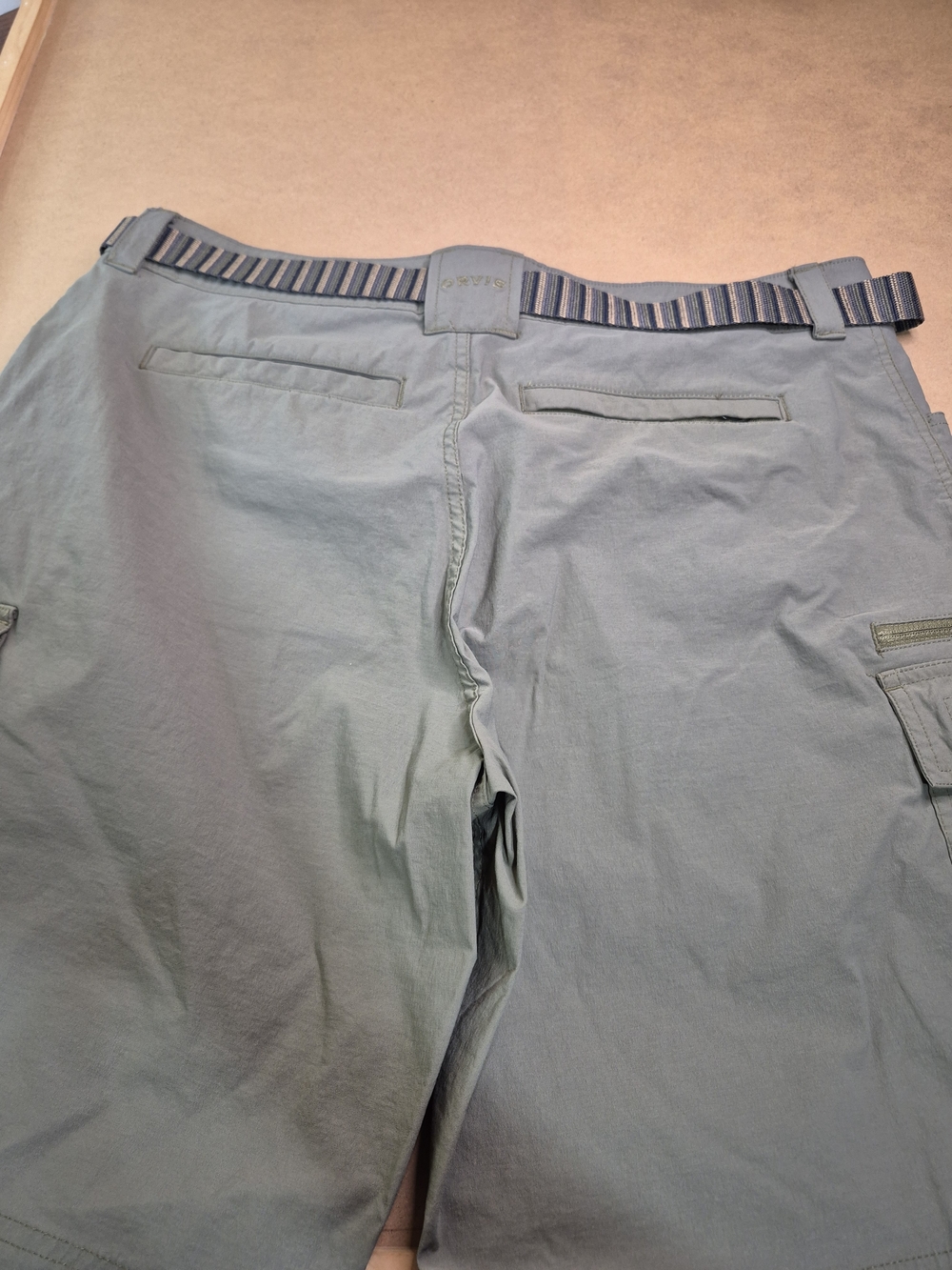 Orvis Men's Cargo Shorts in Light Olive with Striped Webbing Belt 3355/379 - Picture 10 of 10